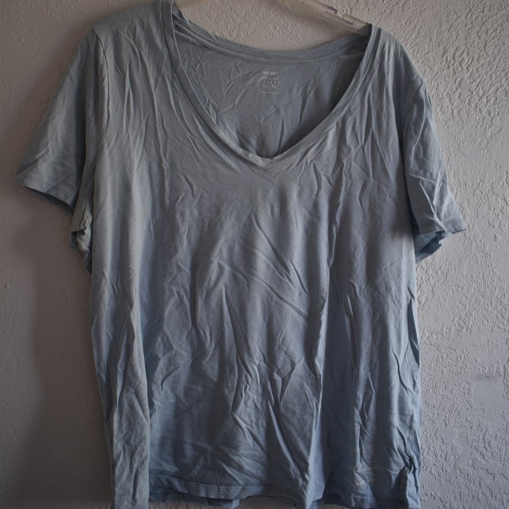 Old Navy Tee Shirt